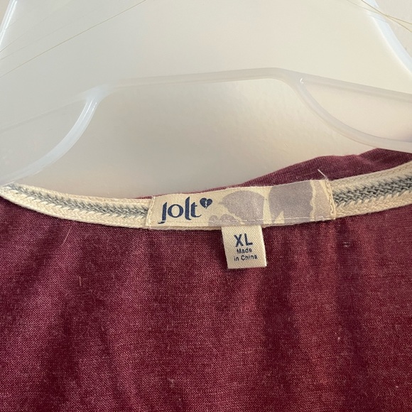 Ladies top - Picture 3 of 4